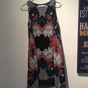 Max studio dress small navy floral
